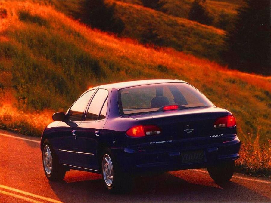  Chevrolet Cavalier 1995 года  (фото 3 из 13)